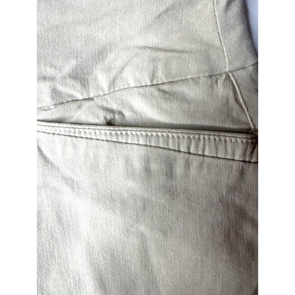 Attyre New York Womens Skort Beige Rayon/Nylon Blend Size 16 - Picture 2 of 8